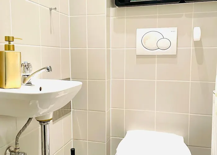 Direct Center-privat Rooms-5 Minutes Mariahilferstrasse *